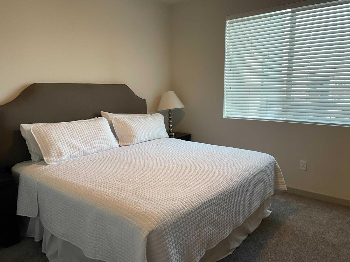 Stay Gia New Modern 1 Bedroom Apartment With Swimming Pool & Gym At Grayson Place Goodyear Zewnętrze zdjęcie